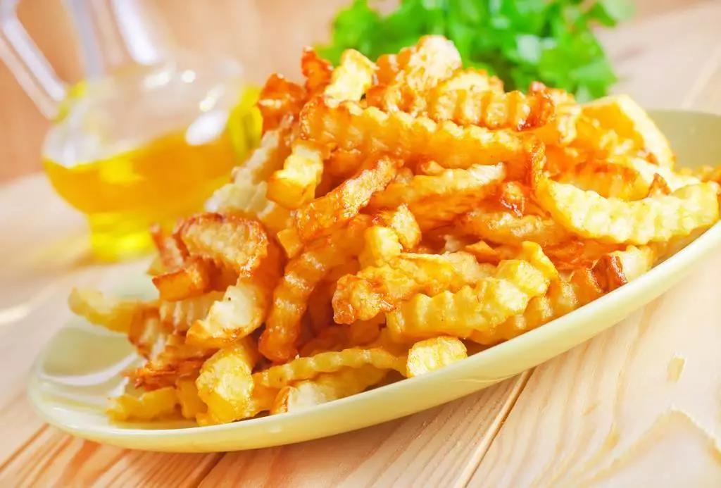 舌尖上的美食盛宴，昆明街頭小吃大集萃！